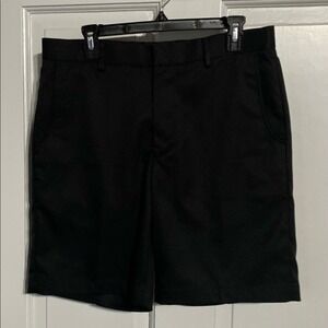 Bobby Jones Men’s Black Flat‎ Front Golf Shorts Size 33